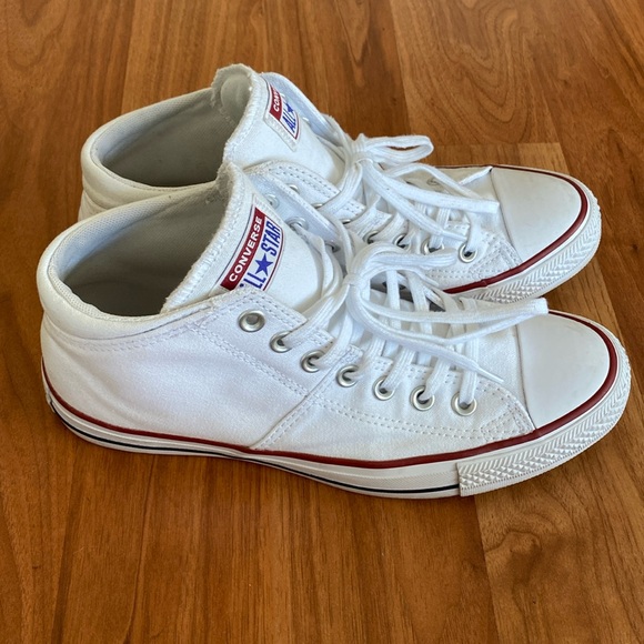 ❤️ Converse White Canvas Size 9.5 Sneakers Box included - Picture 4 of 14